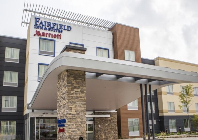 Fairfield Inn & Suites By Marriott Waterloo Cedar Falls מראה חיצוני תמונה